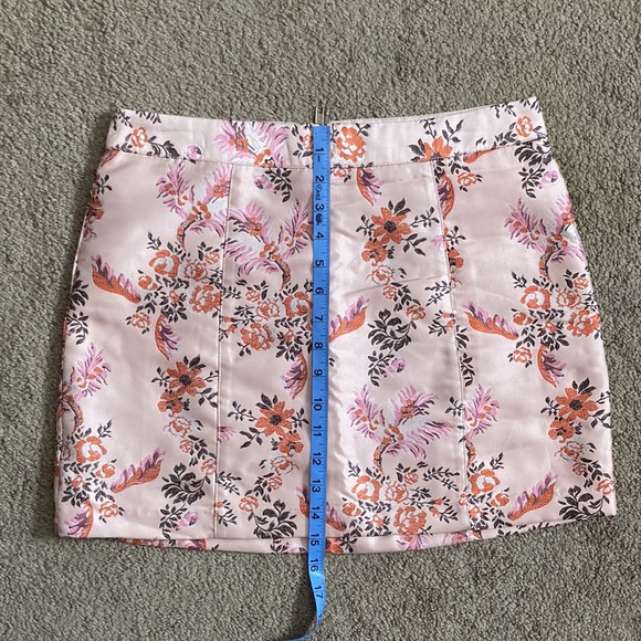 NWT Forever 21 Pink/Orange floral satin like mini skirt, size 27 - Picture 10 of 12
